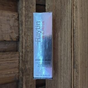 Raytin Lip Glow Oil-002 Clear to Pink